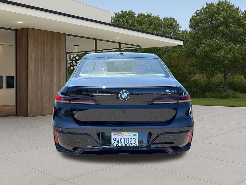 Used 2026 BMW 7 Series 740iImage 10