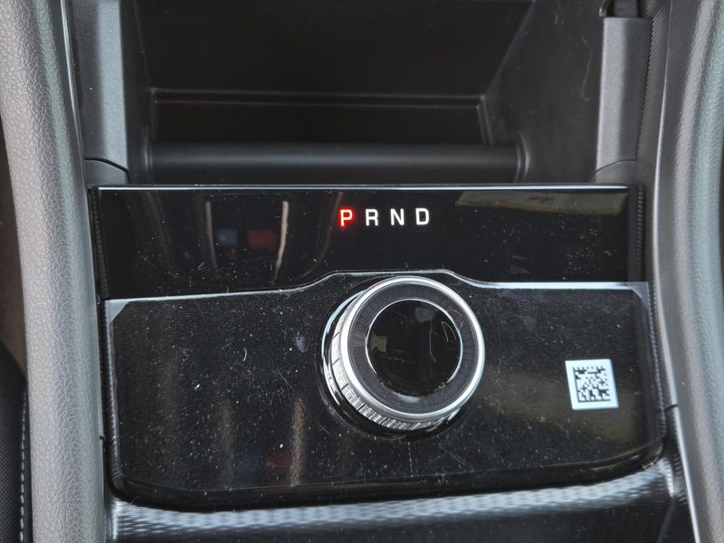 New 2026 Jeep Grand Cherokee L Laredo 4x2