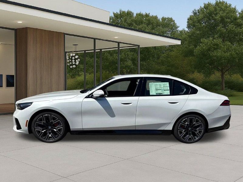 New 2027 BMW 5 Series 540i xDriveImage 13