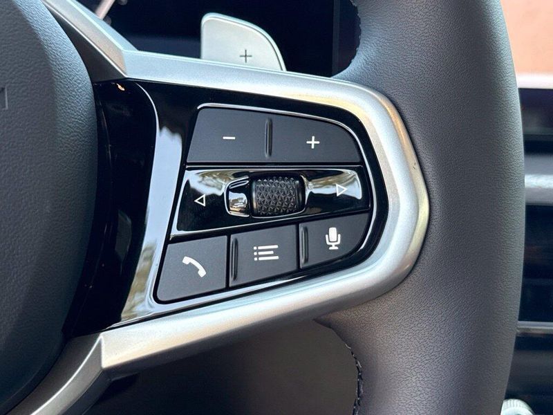 New 2026 BMW 2 Series 230i xDriveImage 22