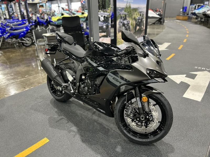 New 2026 Kawasaki NINJA ZX-6R ABS Image 5