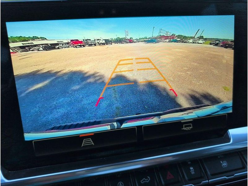 Used 2025 GMC Sierra 1500 SLTImage 16