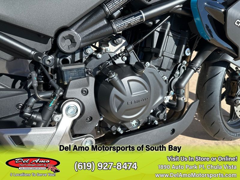 2024 CFMOTO CF400-7US  in a ZEPHYR BLUE exterior color. Del Amo Motorsports of South Bay (619) 547-1937 delamomotorsports.com 