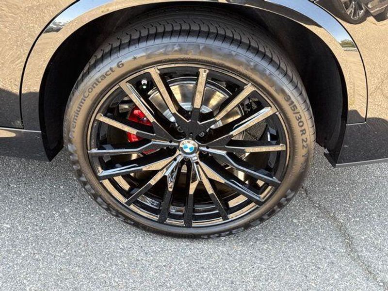 New 2026 BMW X5 sDrive40iImage 14