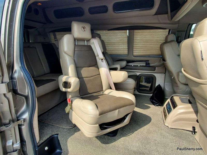 Used 2022 Chevrolet Express Cargo Image 14