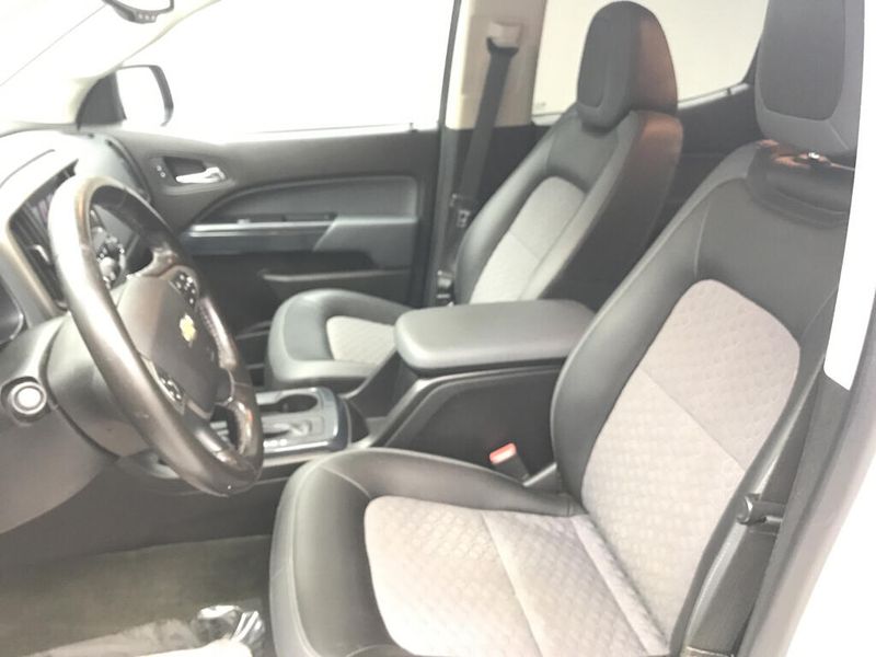 Used 2015 Chevrolet Colorado 4WD Z71Image 6