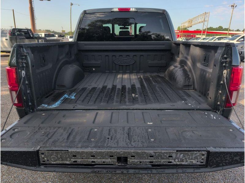 2018 Ford F-150 LariatImage 39