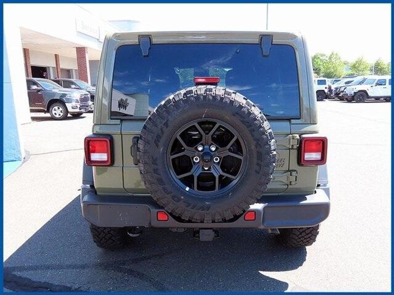 New 2025 Jeep Wrangler WillysImage 6