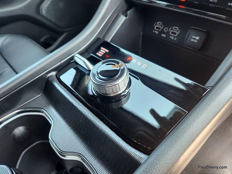 New 2025 Jeep Grand Cherokee Limited 4x4