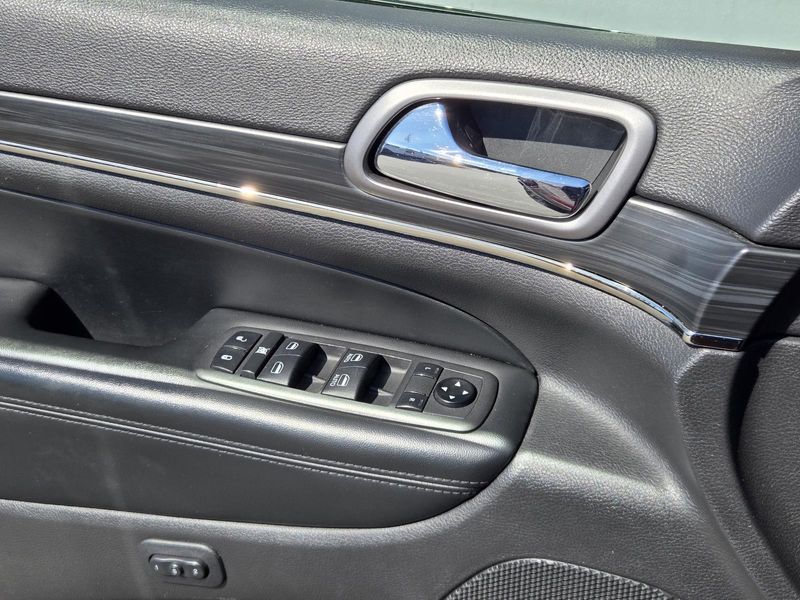 Used 2021 Jeep Grand Cherokee Limited X 4x2