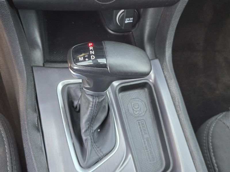 Used 2018 Dodge Charger SXT RWD