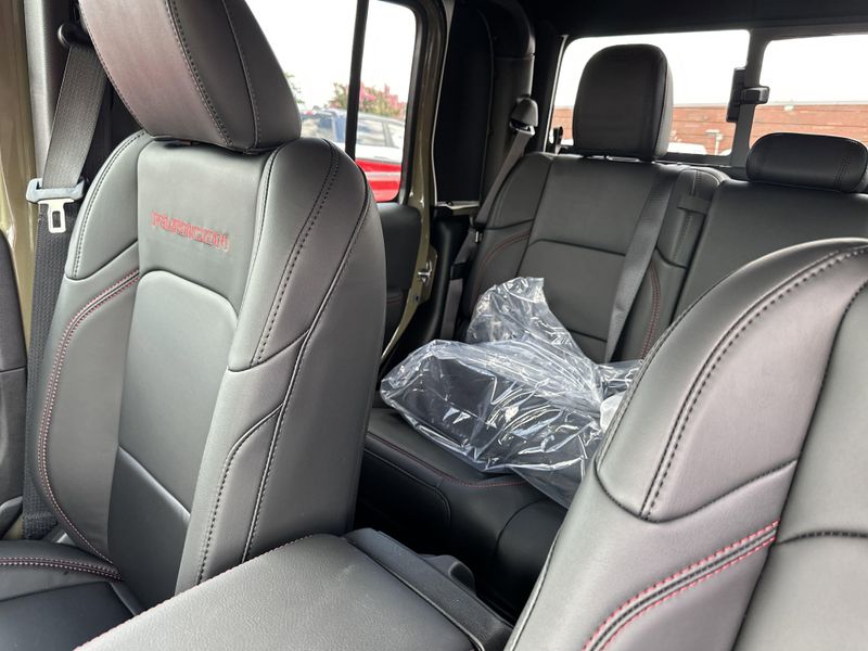 New 2025 Jeep Gladiator Rubicon X 4x4Image 29