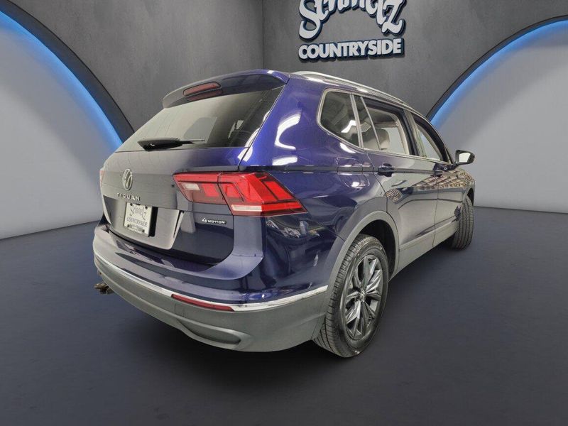 Used 2023 Volkswagen Tiguan SE 4-Motion AWDImage 9