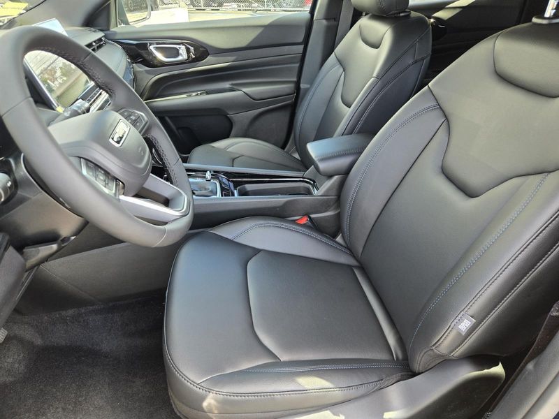 New 2026 Jeep Compass Limited Altitude 4x4