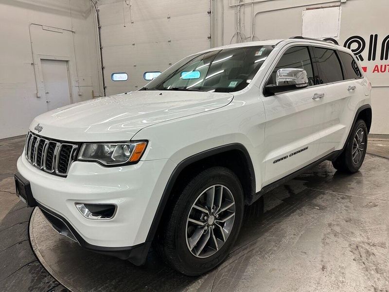 2017 Jeep Grand Cherokee LimitedImage 12