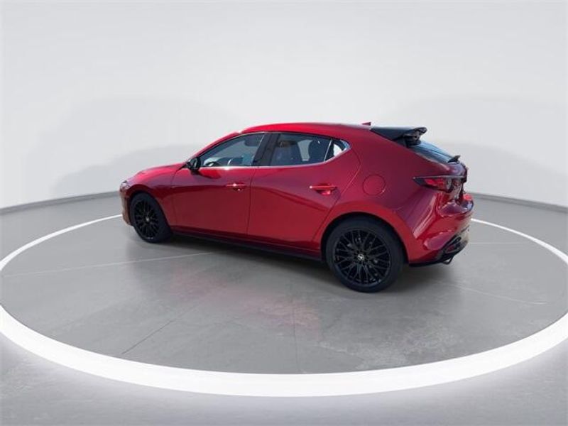 2022 Mazda Mazda3 Hatchback Premium PlusImage 6
