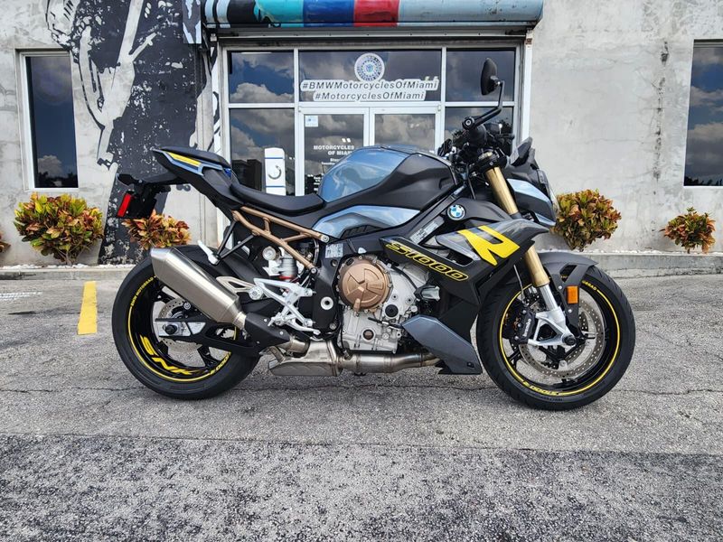 Used 2024 BMW S 1000 R Image 11