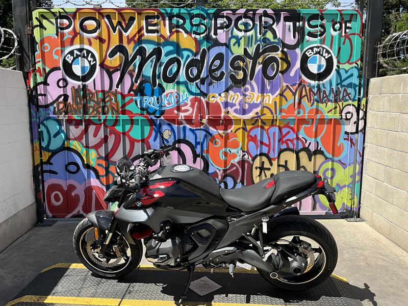 New 2026 BMW R 1300 R Image 7