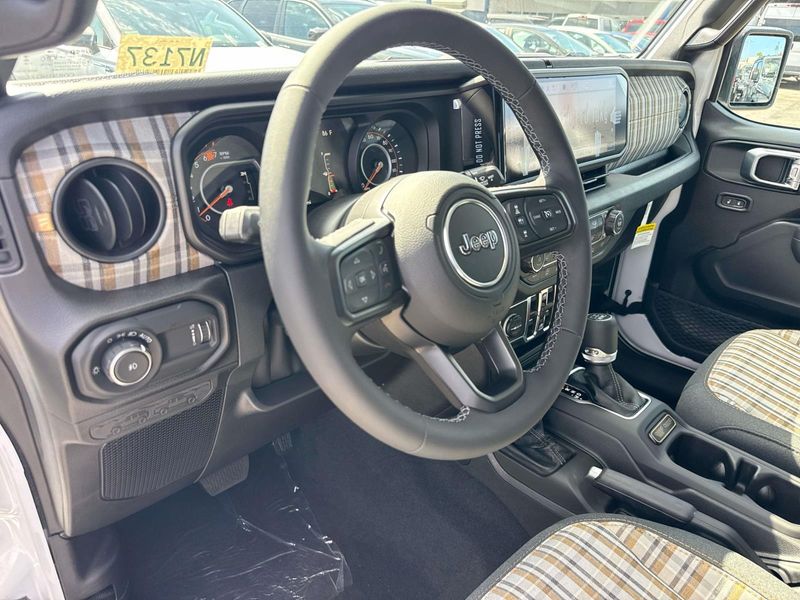 New 2026 Jeep Wrangler 4-door 85th Anniversary Edition