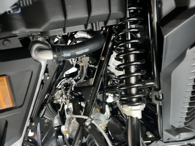New 2026 Can-Am OUTLANDER DPS 700 Image 24