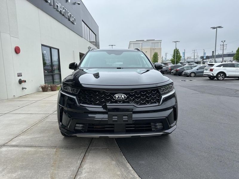 2021 Kia Sorento SXImage 2