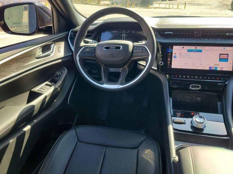 New 2026 Jeep Grand Cherokee Limited 4x4