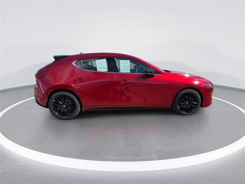 2022 Mazda Mazda3 Hatchback Premium PlusImage 9