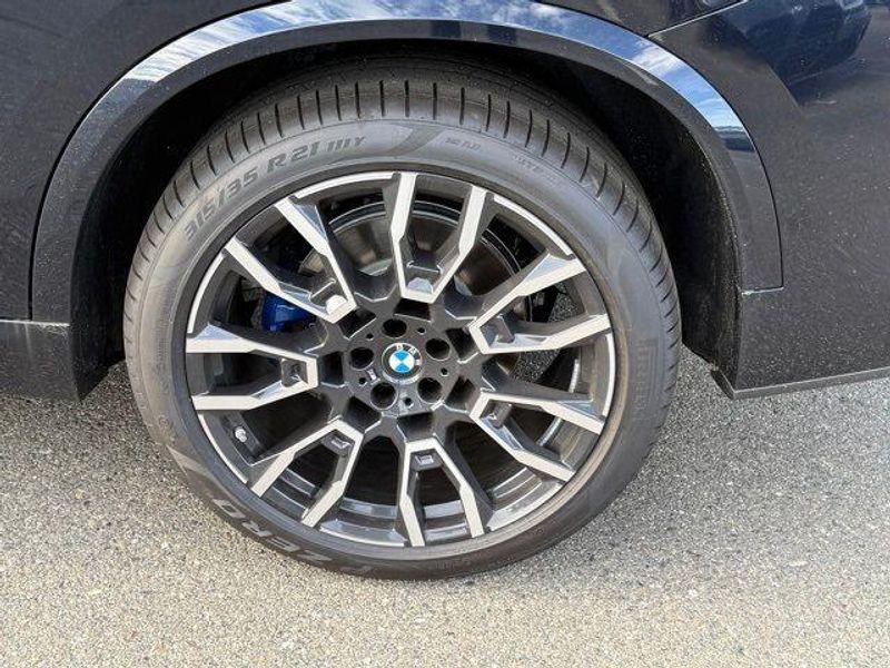 New 2026 BMW X5 xDrive40iImage 14