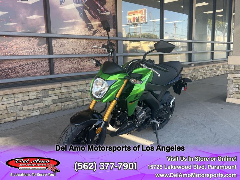 2024 Kawasaki BR125JRFNL-GN1  in a CANDY LIME GREEN exterior color. Del Amo Motorsports of Los Angeles (562) 262-9181 delamomotorsports.com 