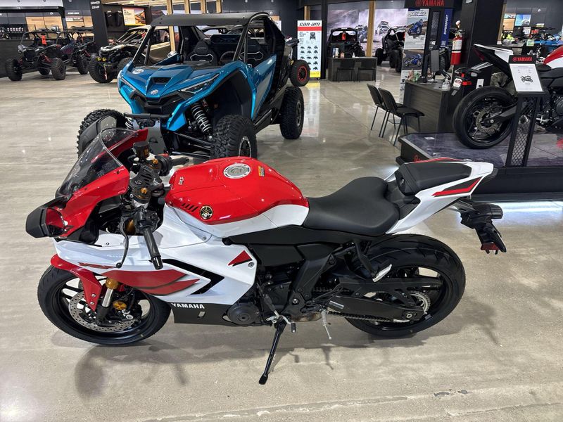 New 2026 Yamaha YZF-R7 70TH ANNIVERSARY EDITION Image 12