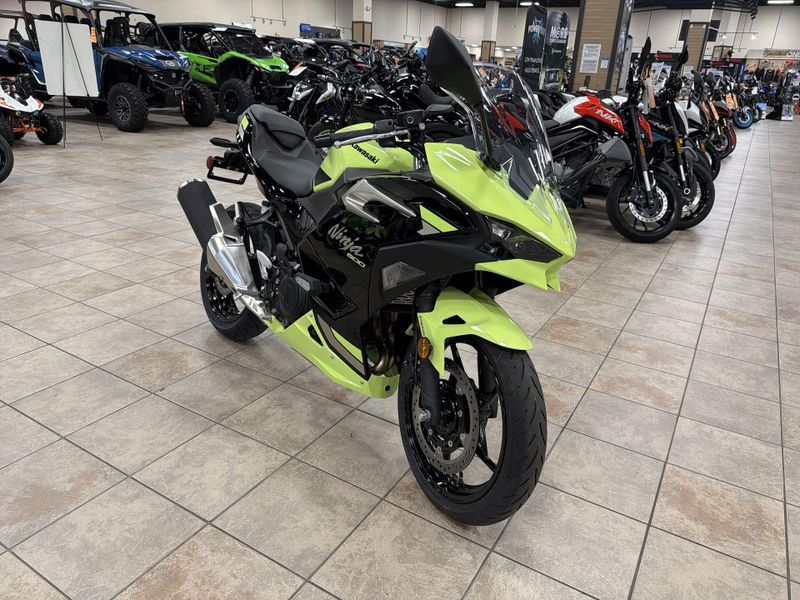 New 2026 Kawasaki NINJA 500 SE ABS Image 11