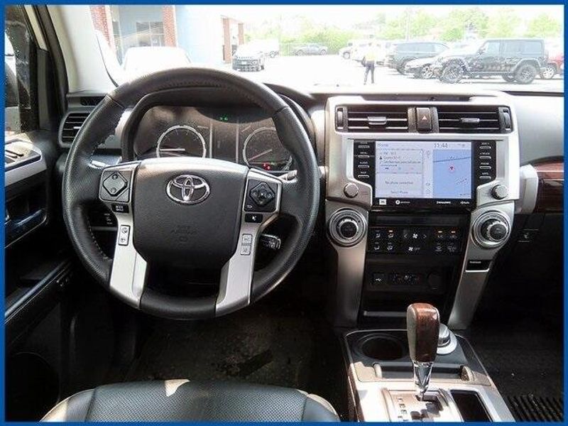 2024 Toyota 4Runner LimitedImage 11