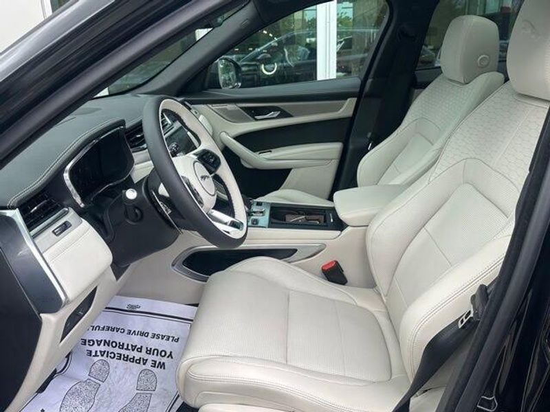 2026 Jaguar F-PACE R-Dynamic S