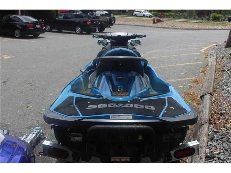 2018 SEADOO PWC GTI SE 155 LBBM 18 Image 3