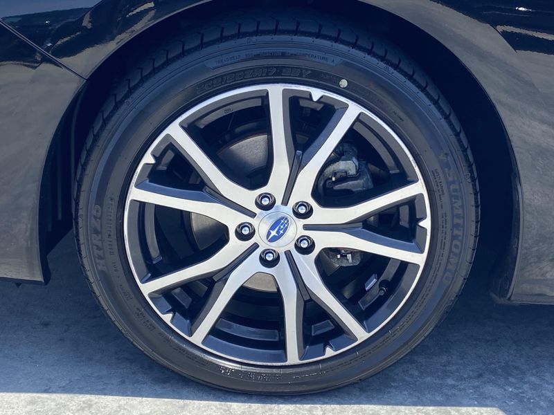 2017 Subaru Impreza LimitedImage 10