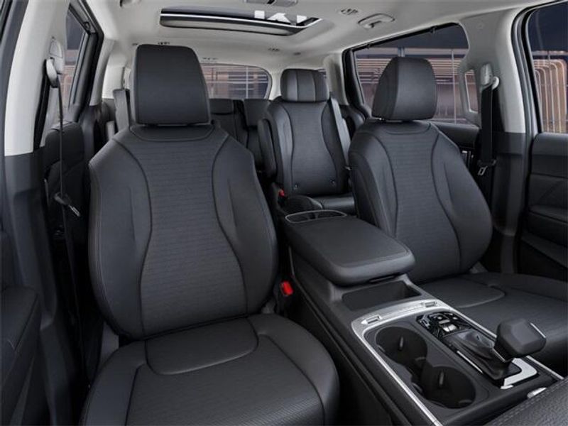 2025 Kia Carnival SX PrestigeImage 15