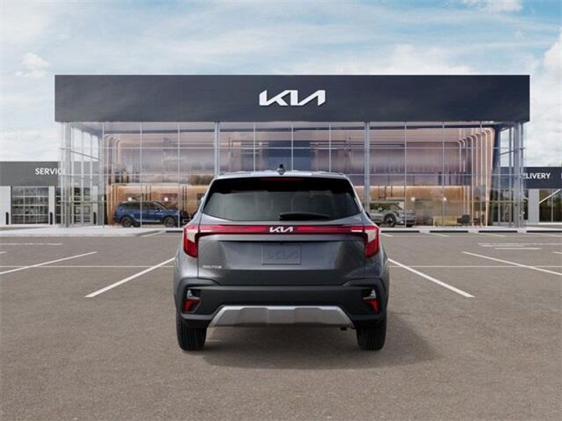 New 2026 Kia Seltos LXImage 5