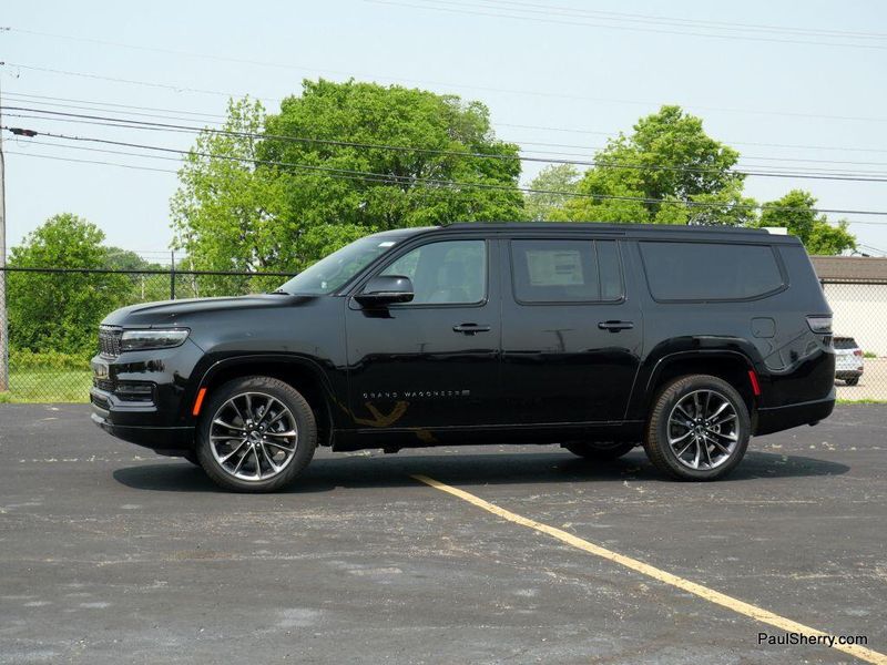 2024 Jeep Grand Grand Wagoneer Wagoneer L Obsidian 4x4Image 8