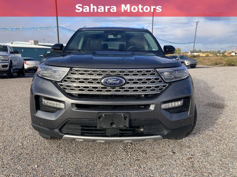 2023 Ford Explorer Limited photo 2