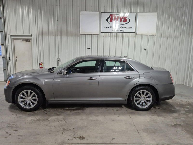 2012 Chrysler 300 LimitedImage 14