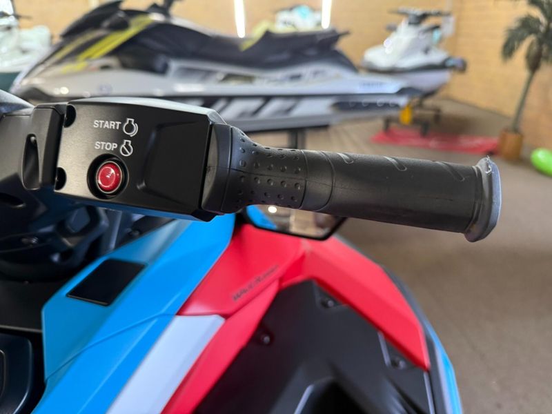 New 2025 Yamaha JETBLASTER DLX (3UP) Image 13