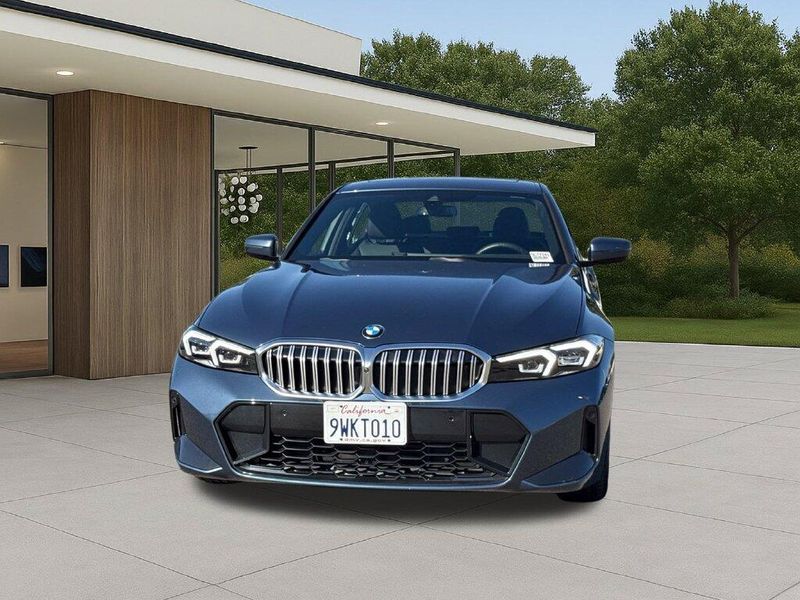 Used 2026 BMW 3 Series 330iImage 3