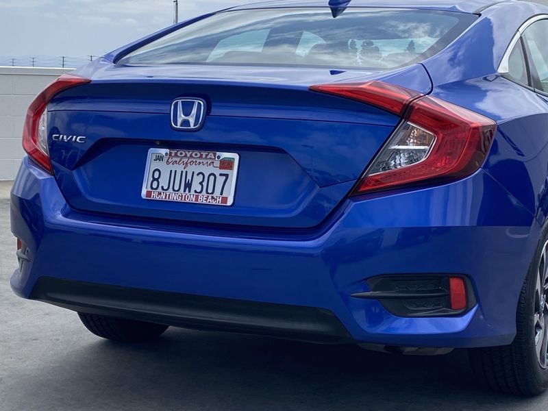 2017 Honda Civic Sedan EXImage 5