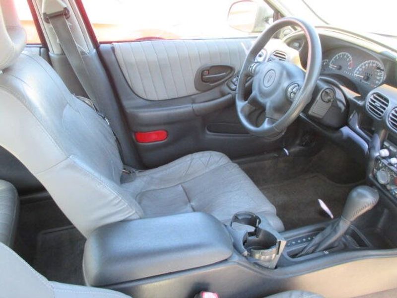 Used 2001 Pontiac Grand Prix GTImage 21