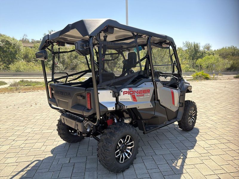 New 2025 Honda PIONEER 1000-5 TRAIL SE Image 17
