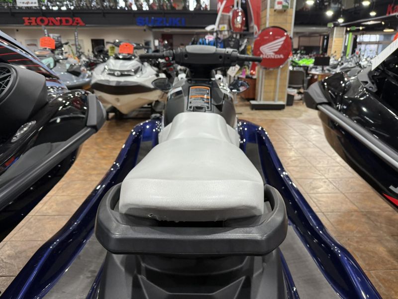 Used 2018 Yamaha EX SPORT-YACHT BLUE&sol;WHITE Image 7