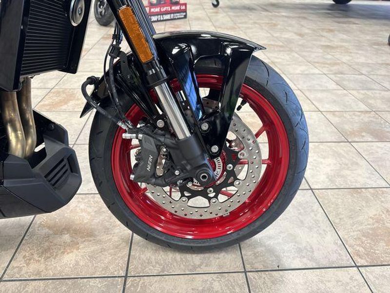 New 2026 Suzuki GSX-8TT Image 22