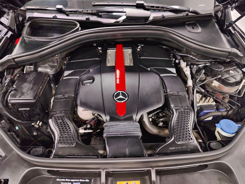 Used 2018 Mercedes-Benz AMG GLE 43 Premium 3 Night Pkg AWDImage 32