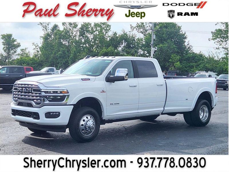New 2026 RAM 3500 Limited Longhorn Crew Cab 4x4 8' Box