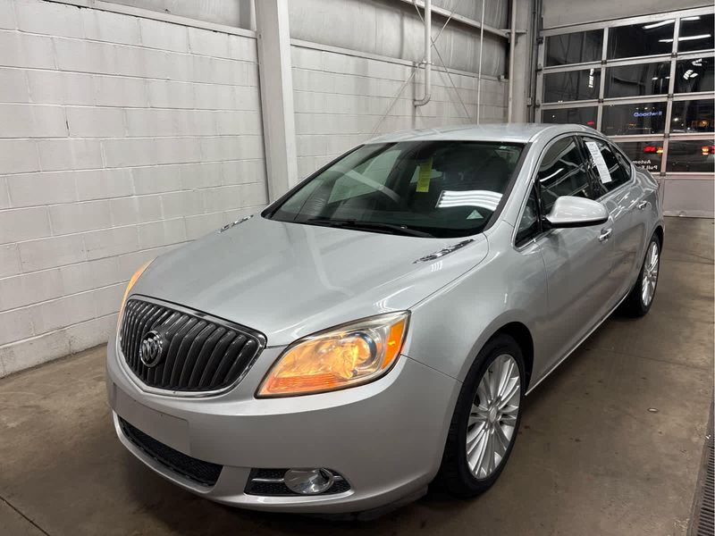 2013 Buick Verano photo 4